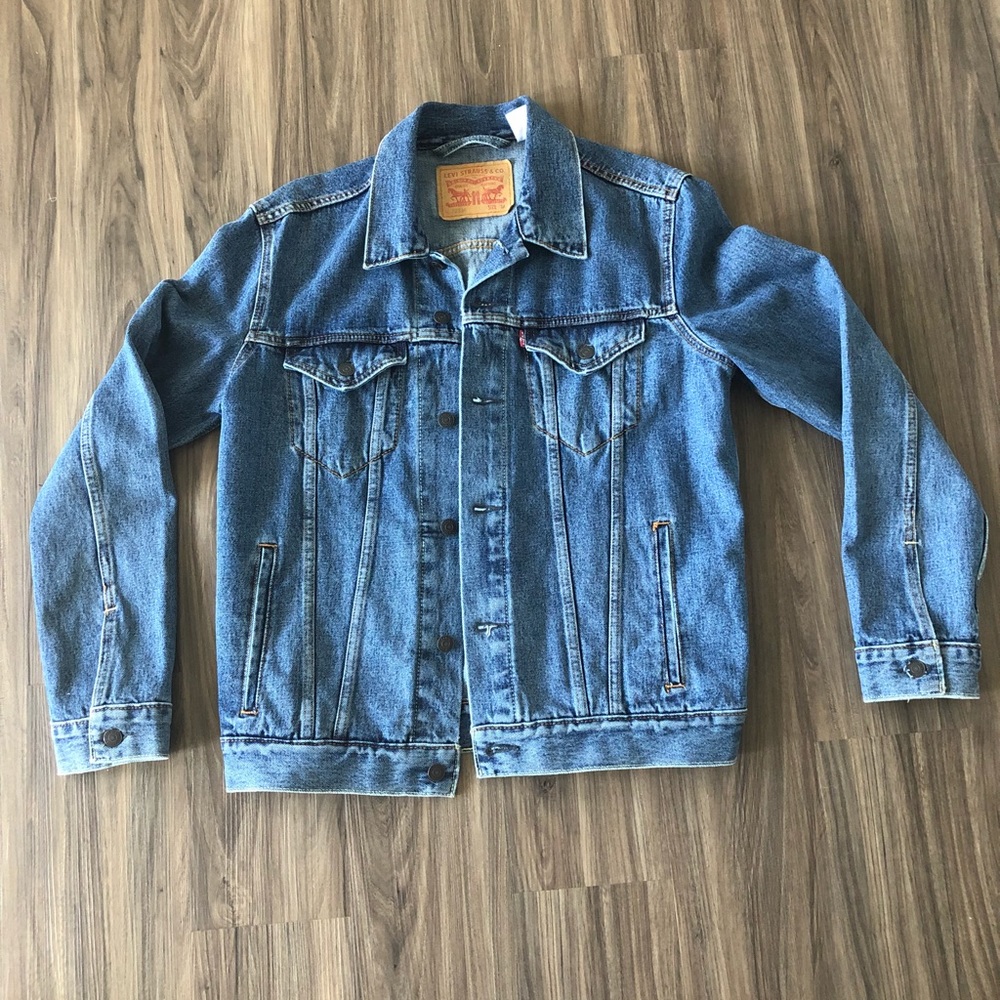 Levi’s Denim Jacket Medium